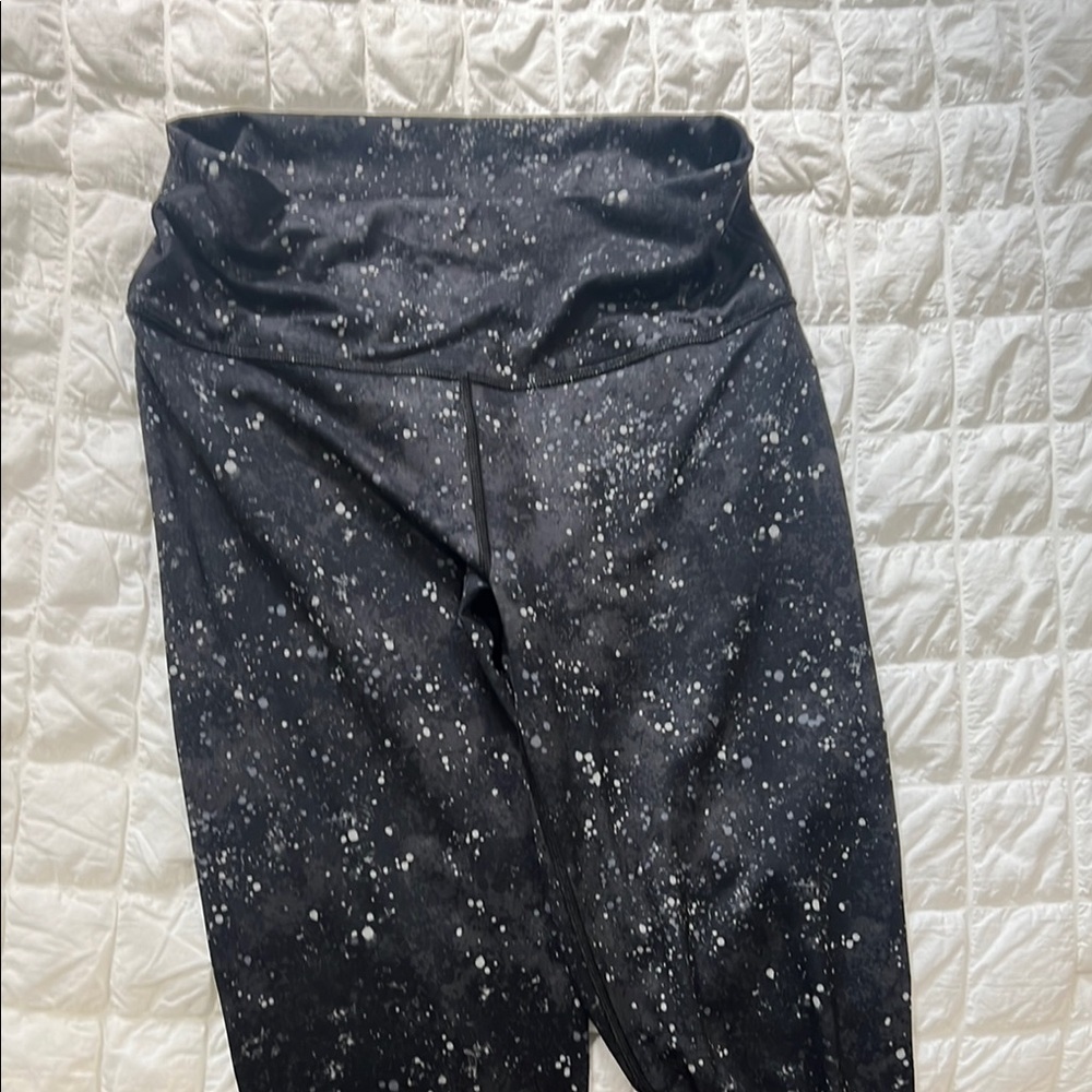 Fabletics Powerhold 7/8 NWOT